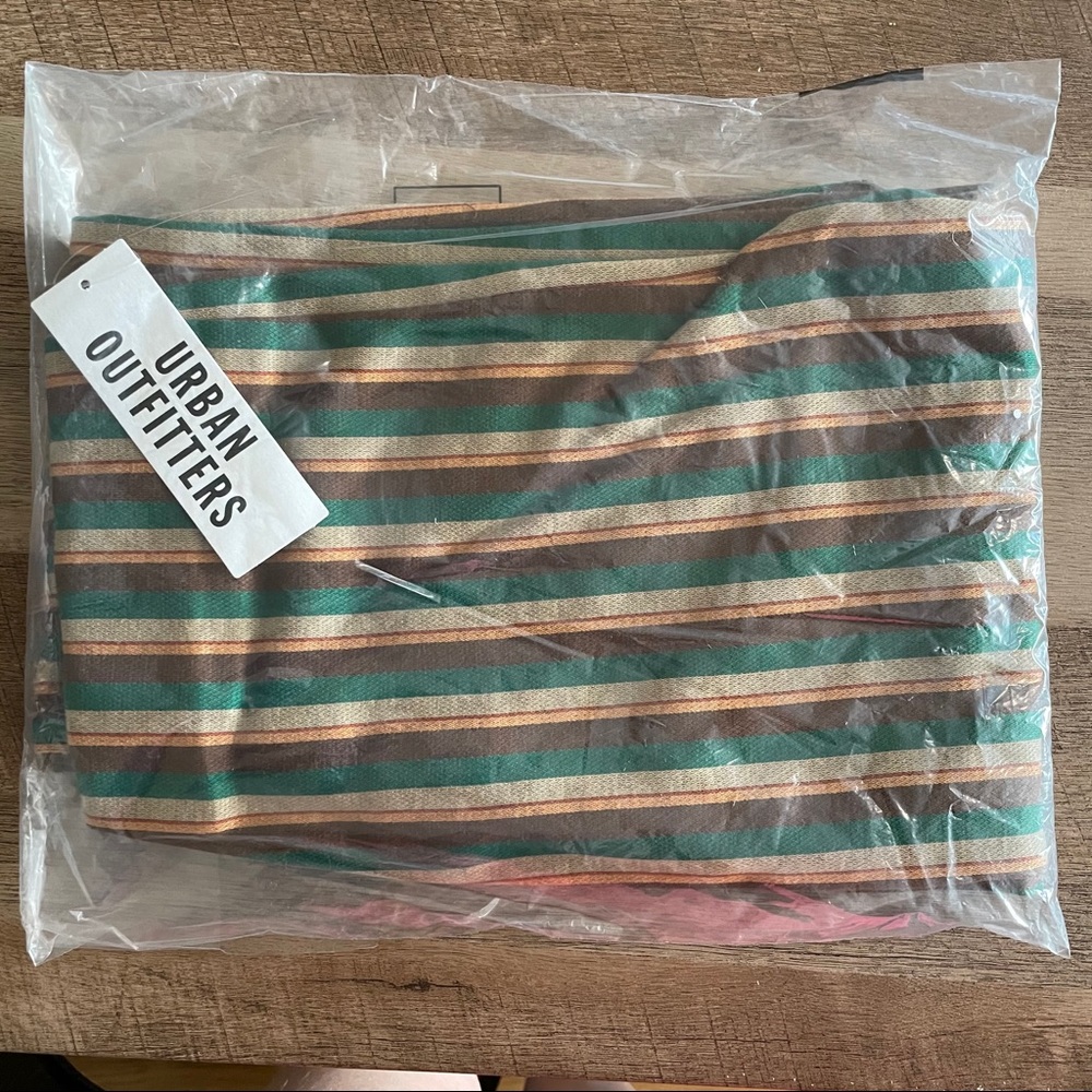 UO High Waisted Stripe Kick Flare Pant - Picture 7 of 7